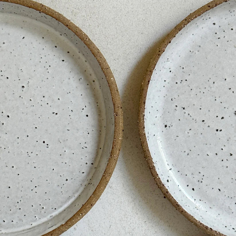 Round Plate Pottery Form 22cm with Bevelled Edge